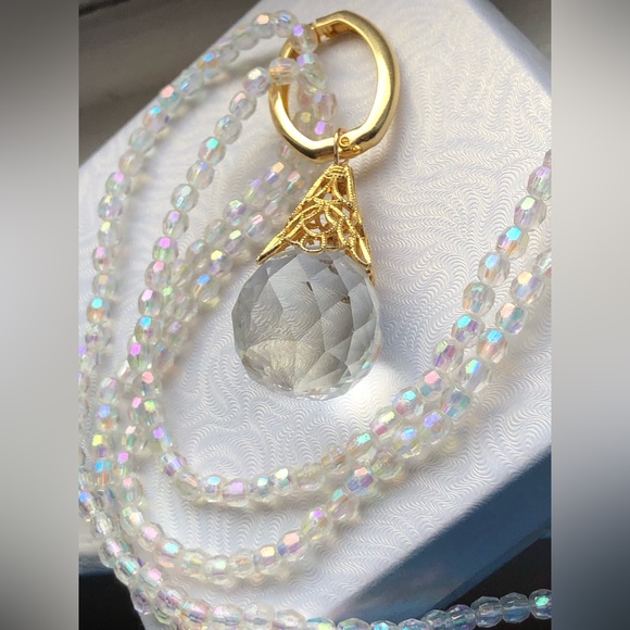 ❤️‍🔥 Vintage Crystal teardrop Necklace 🏵 - Picture 3 of 9